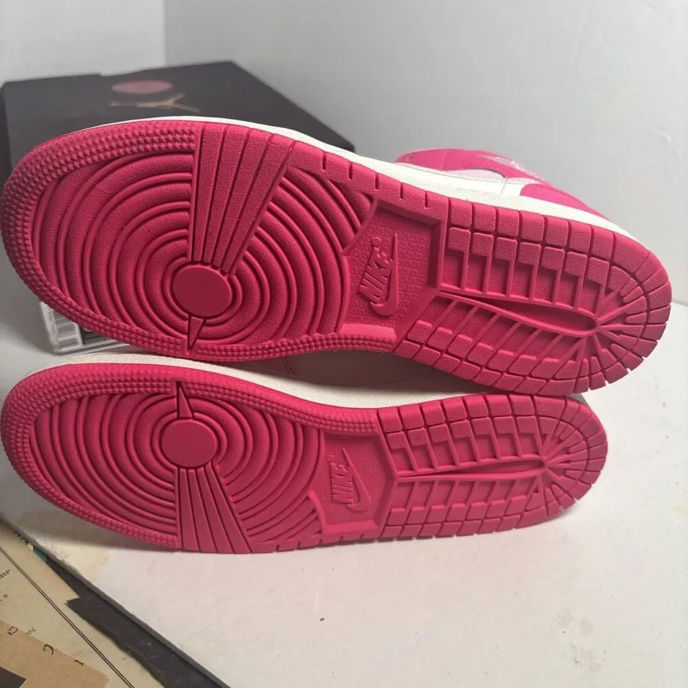 Nike Air Jordan Retro 1 Mid Barbie Pink Air DQ8423-661 GS & Women's Size 6y/7.5w